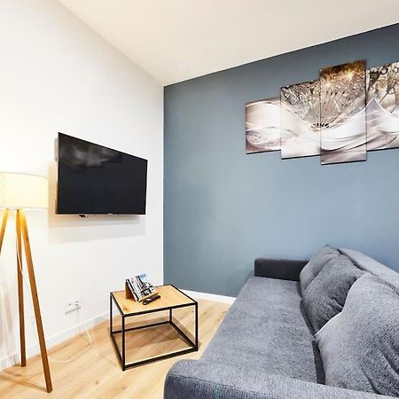 Rb-0G - Appartement F3 Au Rdc Tout Equipe Pour 1 A 5 Pers Mulhouse Bagian luar foto